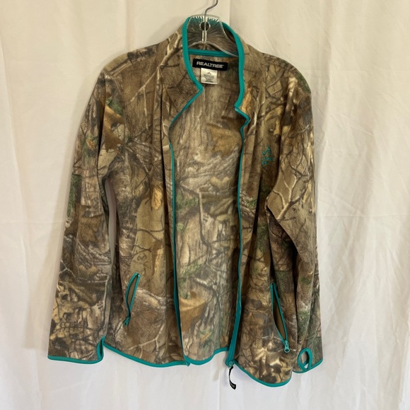 Realtree Jackets & Blazers - Realtree Teal and Gray Top